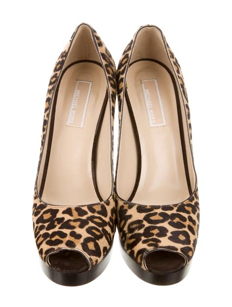 michael kors leopard print heels